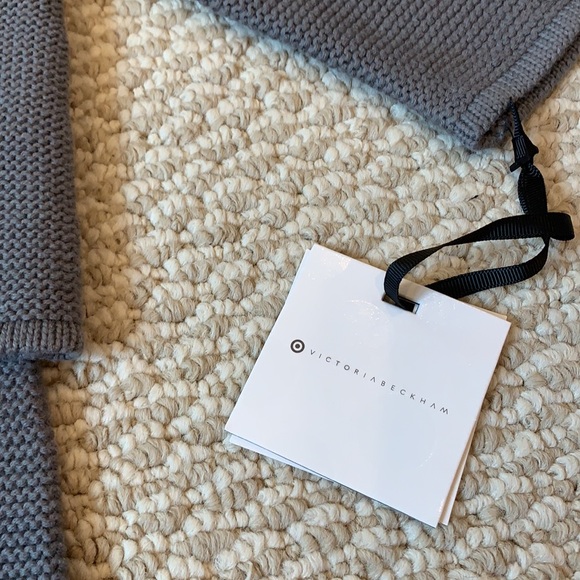 Victoria Beckham for Target Matching Bunny Outfit - Picture 4 of 6